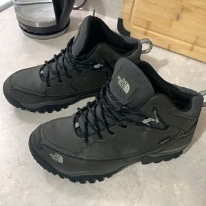 North Face  “Heat Seekers” Winter Boots